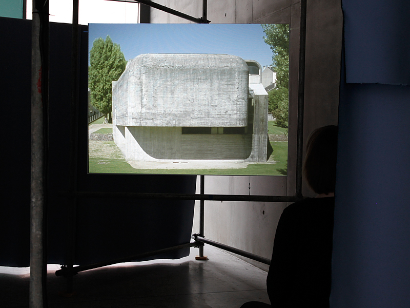 Monolith/life, Sint-Lukasgalerie, Brussels / Belgium, 2012