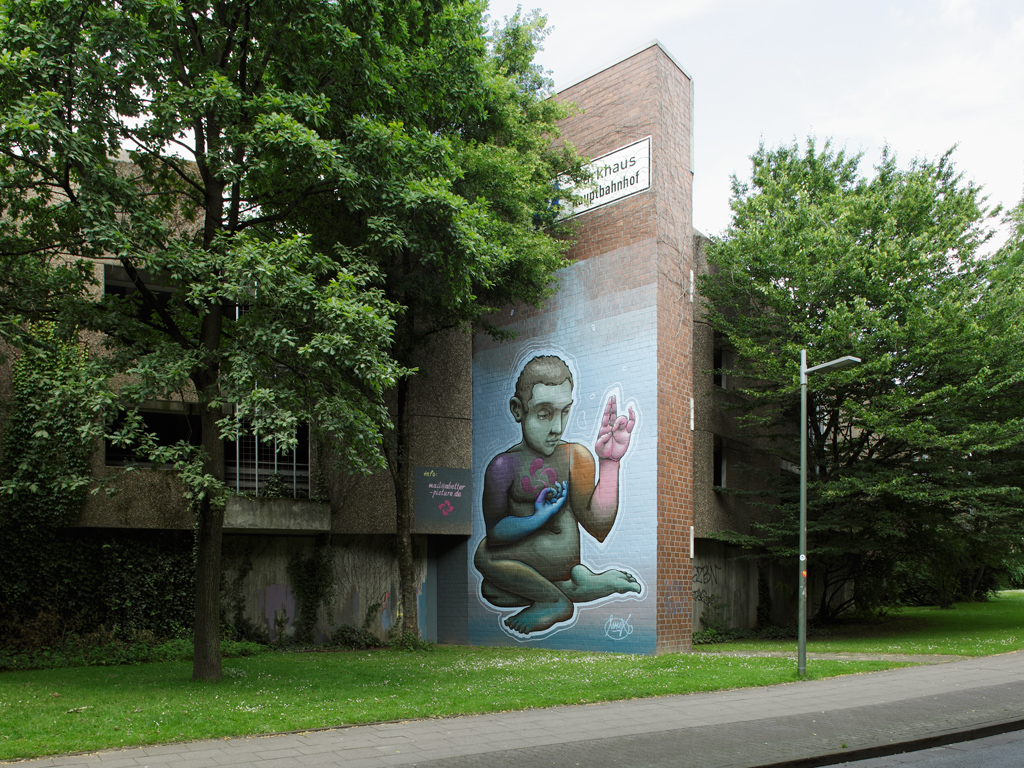 Mural by Malik Heilmann on parking lot, Bielefeld / Germany